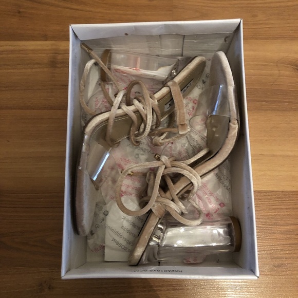 Cape Robin perplex clear sandals heels - Picture 2 of 4